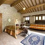 Borgo Di Cortolla Bauernhof Pietralunga (Umbria)