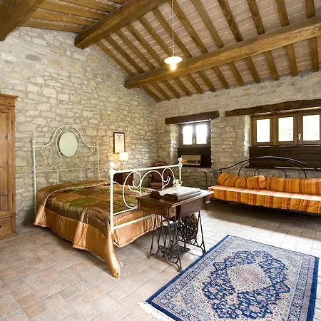 Borgo Di Cortolla Agroturismo Pietralunga (Umbria)