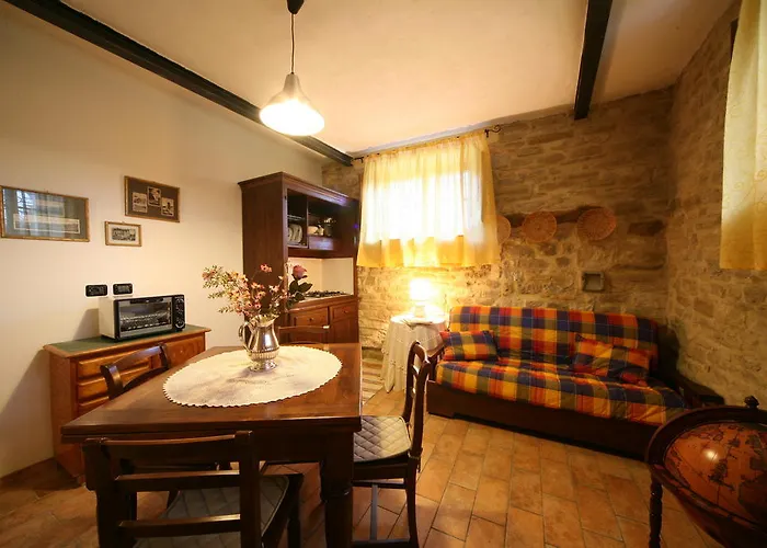 Agroturismo Borgo Di Cortolla Pietralunga (Umbria)