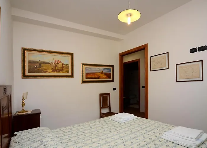 Borgo Di Cortolla Agroturismo *